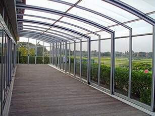 Photo of a Corso Progres commercial swimming pool enclosure