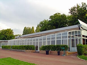 Photo of a Corso Progres Grande commercial swimming pool enclosure