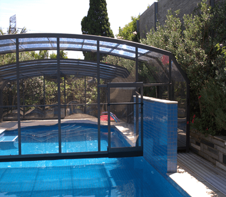 Photo of an Oceanic High swimming pool enclosure