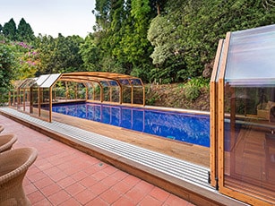 Photo of an Oceanic High swimming pool enclosure