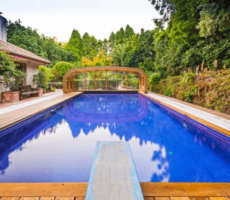Photo of an Oceanic High swimming pool enclosure