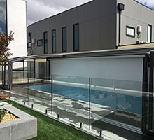 Photo of a Corso Progres lean-to swimming pool enclosure