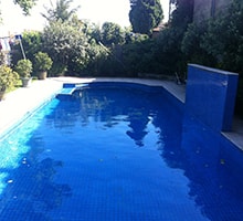 Photo of an Oceanic High swimming pool enclosure