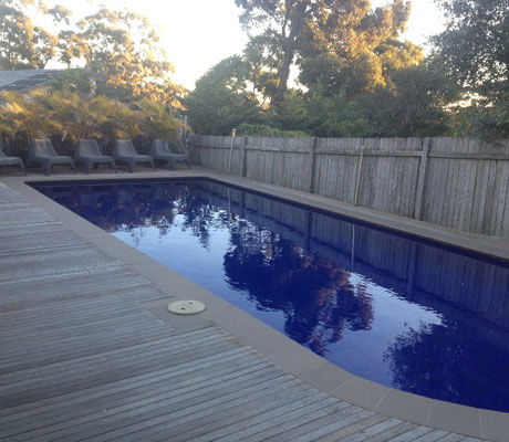 Photo of a pool before a swimming pool enclosure was installed