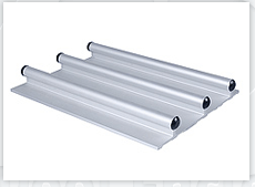 Illustration of pool enclosure standard track